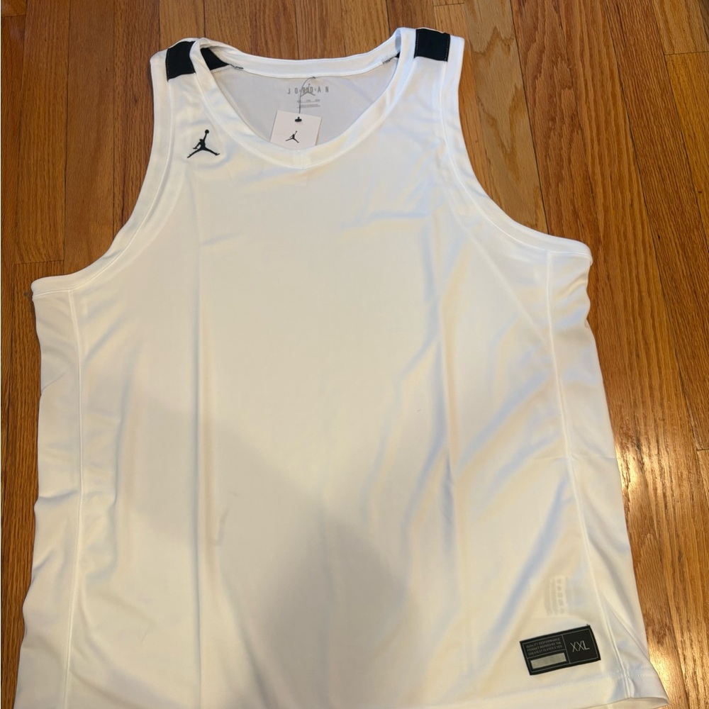 Nike Jordan Sleeveless Tank Top Men’s XXL New W Tags

Smoke free home